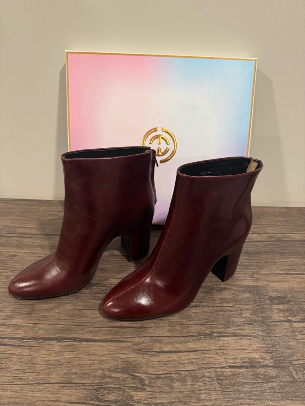 New In Box - CECELIA NEW YORK Noel Low Ankle Bootie in Cordovan Brown - Size 7